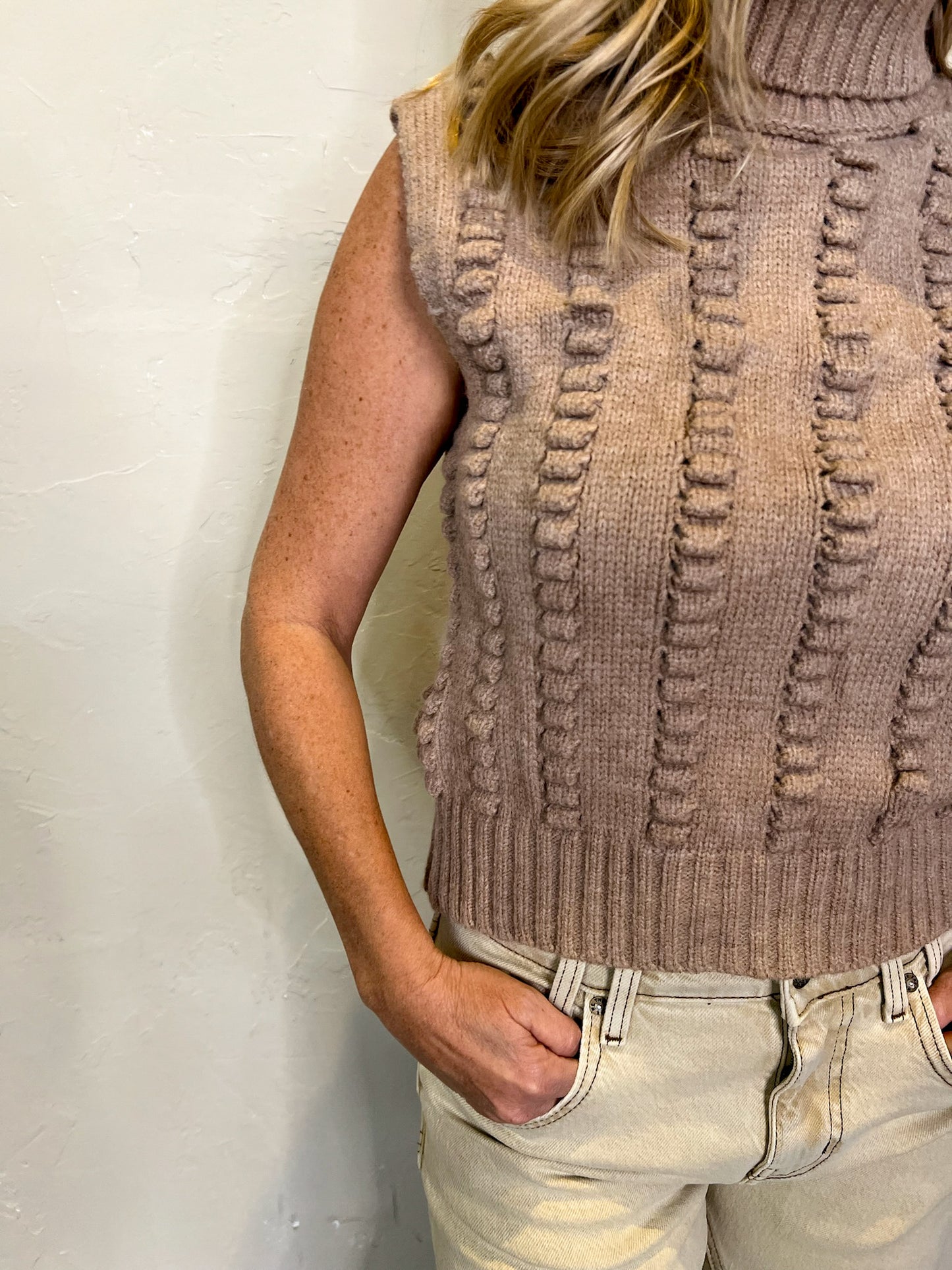 Willow Sleeveless Turtleneck - Taupe