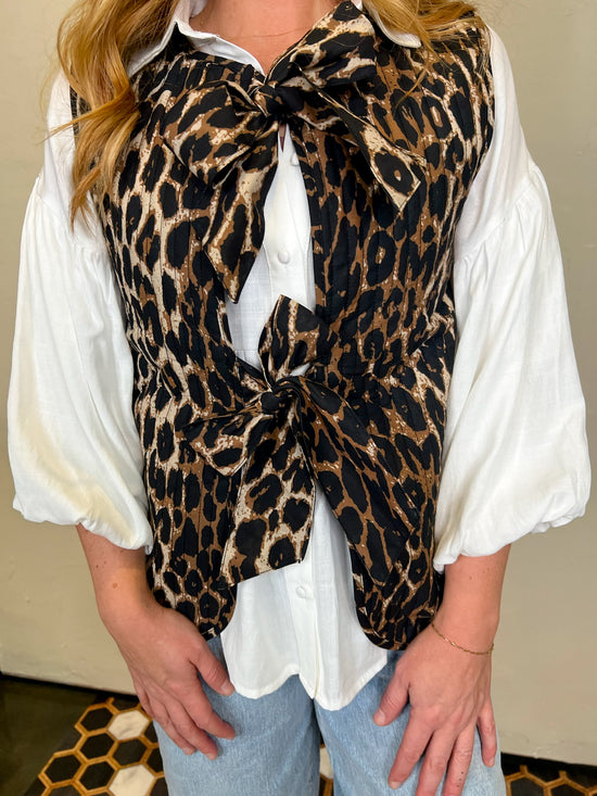 En Vogue Tie Vest - Leopard