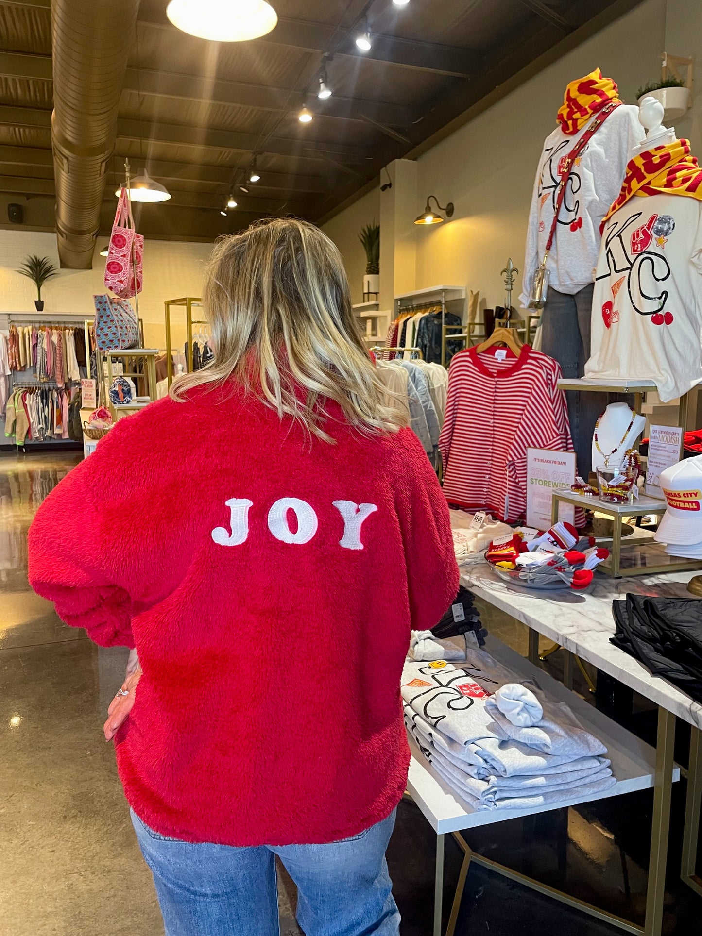 DoorBuster Joy Fuzzy 1/4 Zip