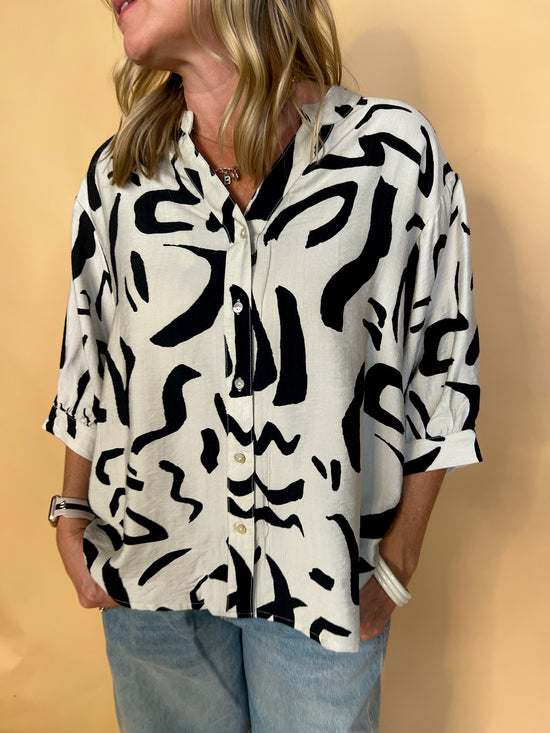 At The Met Abstract Blouse - Revel Boutique