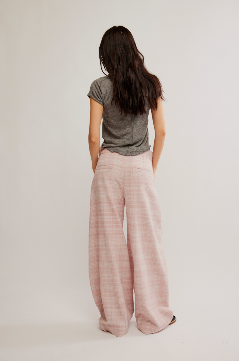 Free People: Tegan Barrel Trouser - Pale Mauve